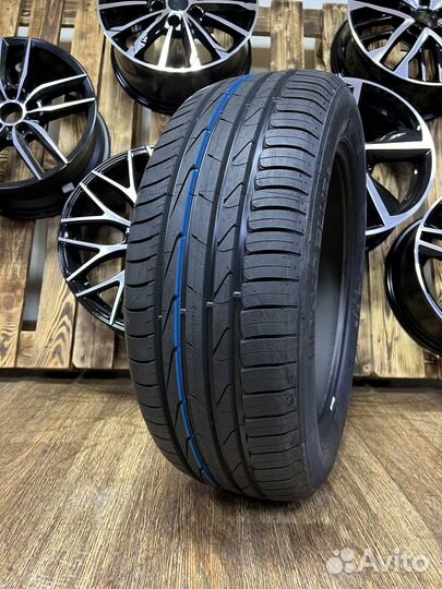 Nokian Tyres Hakka Blue 3 205/55 R17 95V