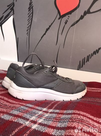 Кроссовки унисекс