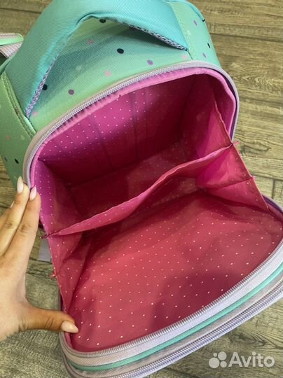 Ранец- рюкзак школьный для девочки