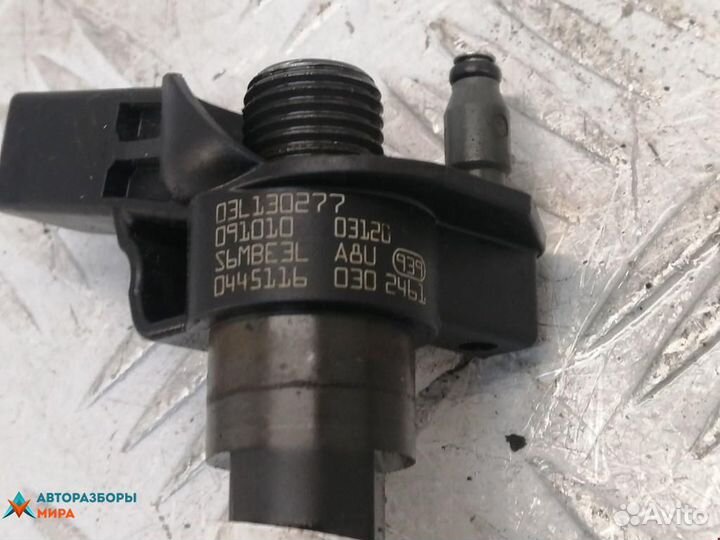 Форсунка Volkswagen Passat B6 2010 03L130277