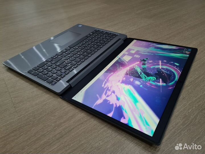 Lenovo Core i5 / 750 Гб SSD / 8 Гб / 15.6