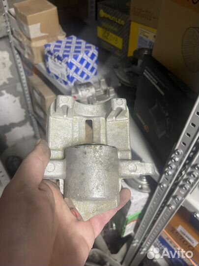 Суппорт торм. правый ваз 1111-1113 ока