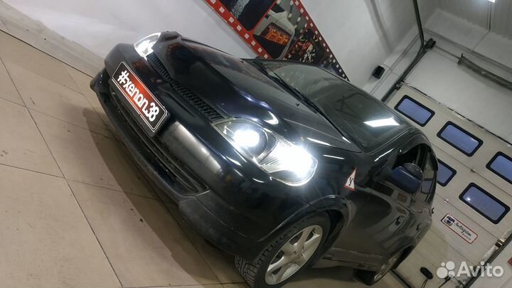 Toyota Platz установка Bi-led линз MTF Гарантия 2г