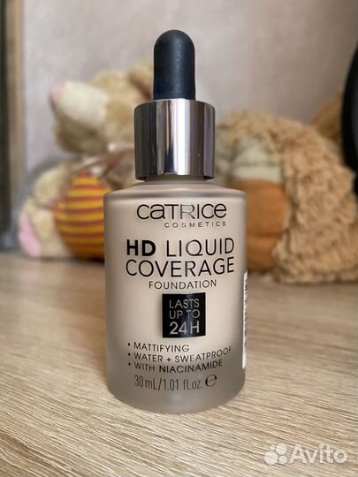 Тональный крем catrice матирующий