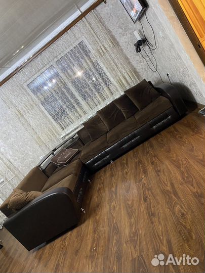 Угловой диван