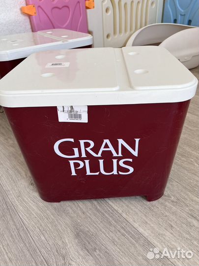 Контейнер для корма