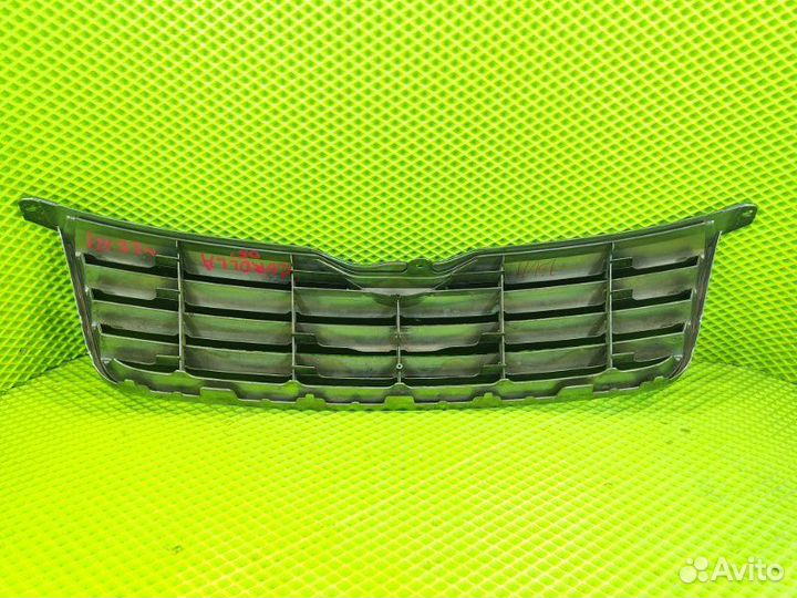 Решетка радиатора Toyota Corolla CE120 2001