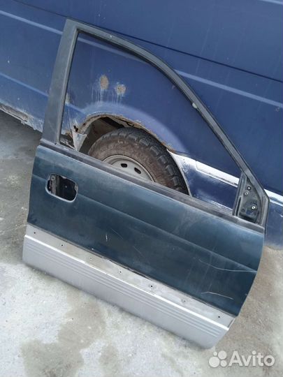 Дверь передняя правая Mitsubishi RVR Z N11W