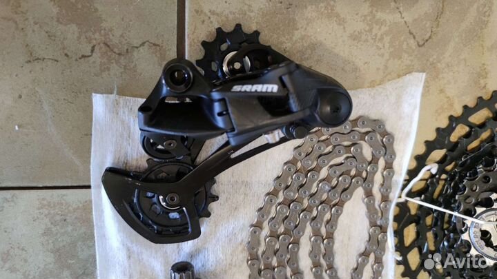 Шатуны, цепь, переключатель и манетка Sram SX 12ск