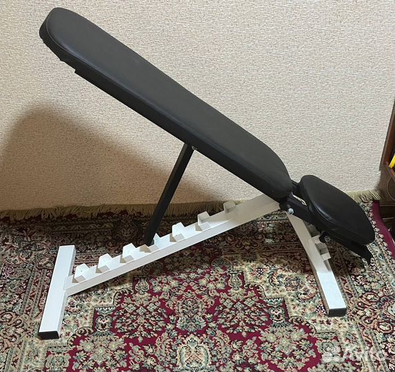 Скамья для жима