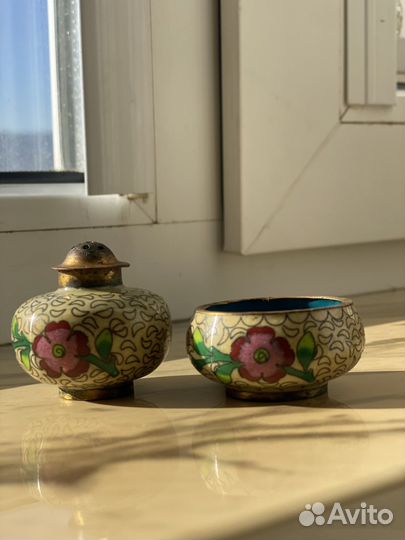 Сольница и солонка