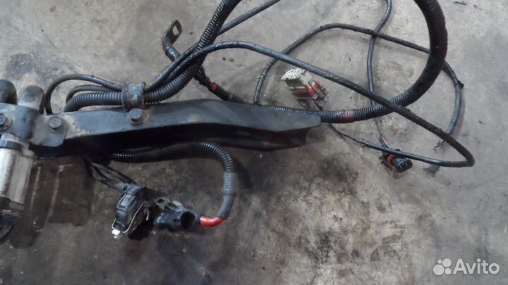 Змеевик охладителя с кронштейном в сборе Scania R4