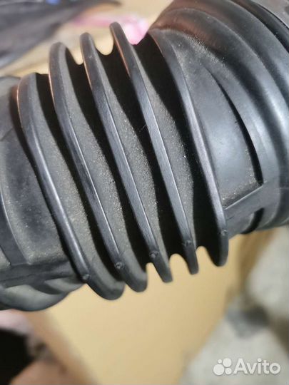 Впускной патрубок Audi S6 / A6 C5