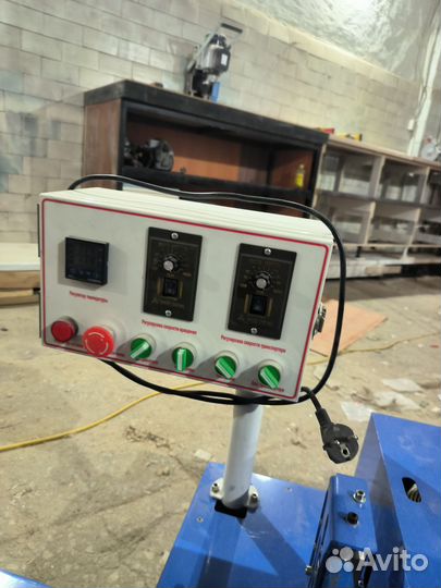 Кромкооблицовочный станок deltamachinery DM-117 c