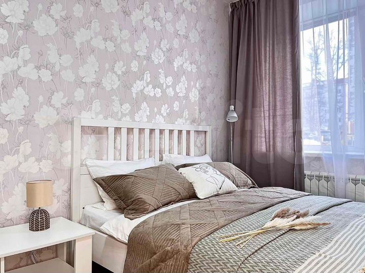 1-к. квартира, 42 м², 1/10 эт.
