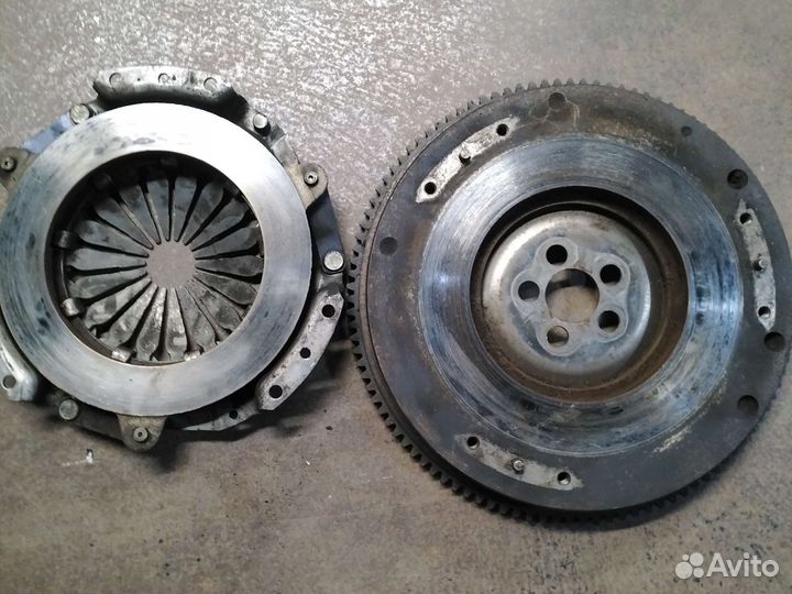Маховик с корзиной сцепления б/у