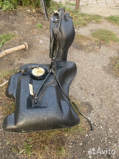 Топливный бак audi a4 b5 2.6 1.9