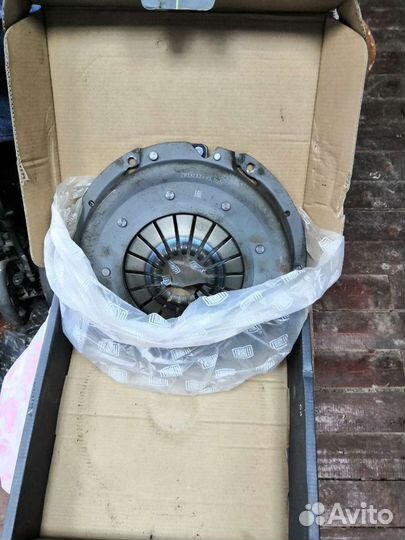 Комплект сцепления газ с двигателем Крайслер