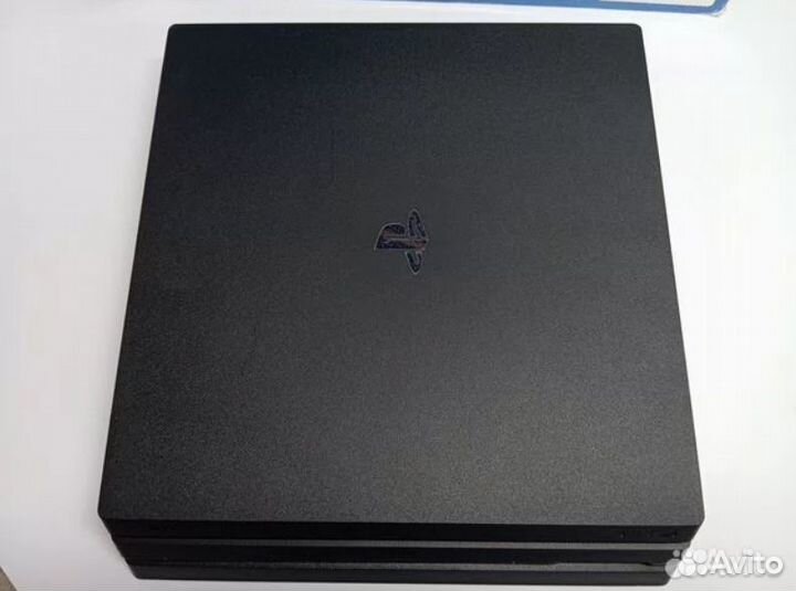 Прошитая PS4 Pro 1Tb+2 джоя