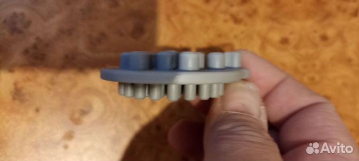 Устройство для очистки сетки мясорубки