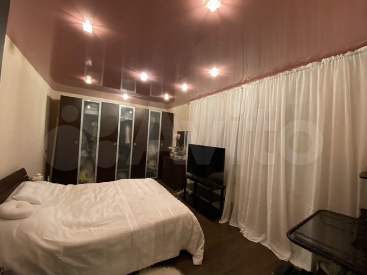 2-к. квартира, 70 м², 9/10 эт.