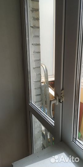 Окно пластиковое и дверь бу