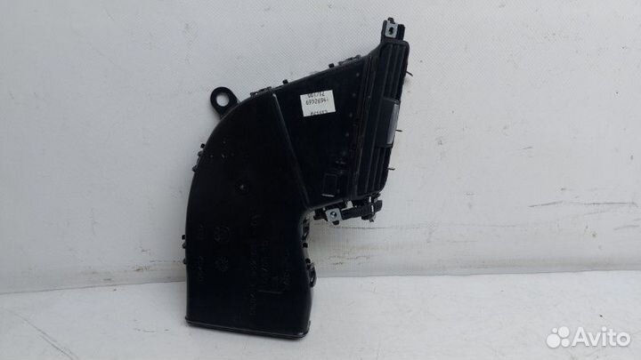 Дефлектор задний правый Bmw X5 E70 3.0 2012