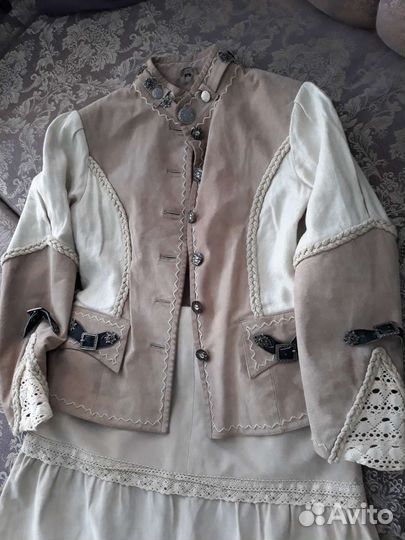 Винтажный замшевый костюм