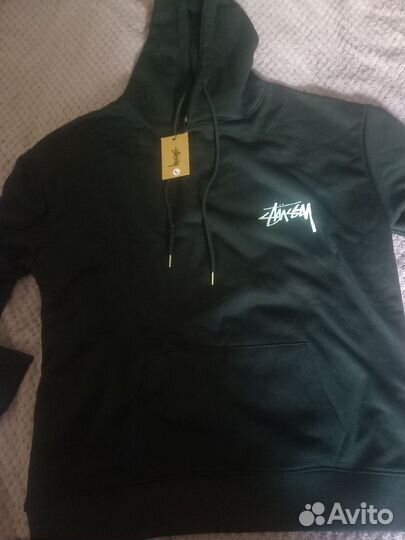 Толстовка мужская с капюшоном с бирками.новая