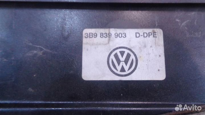 Накладка двери задней левой (наружная) Volkswagen
