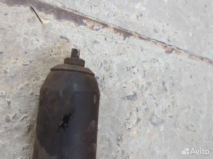 Газ 21 Волга амортизатор