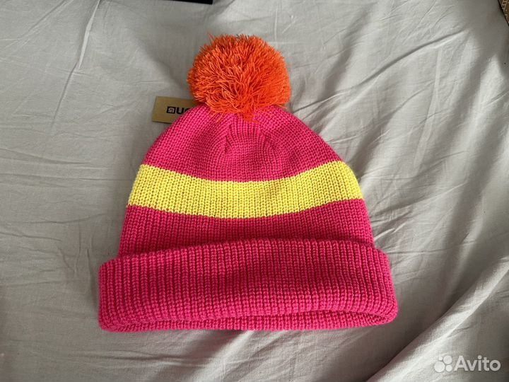 Шапка новая Burton оригинал