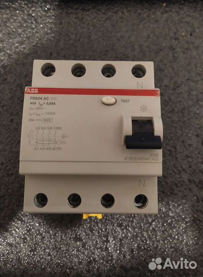 Узо ABB 40A 4P