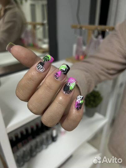 Наращивание ногтей