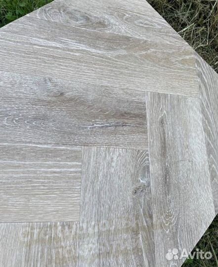 Виниловый ламинат елочка