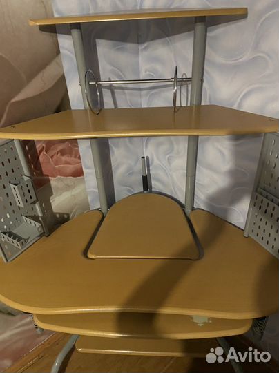 Компьютерный стол б у