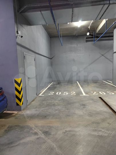 Машиноместо, 13 м²
