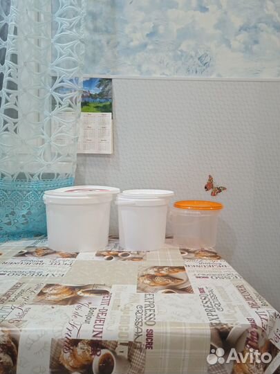 Ведро пищевое с крышкой