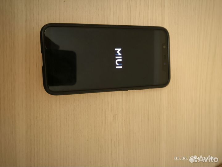 Xiaomi Mi 8, 6/128 ГБ