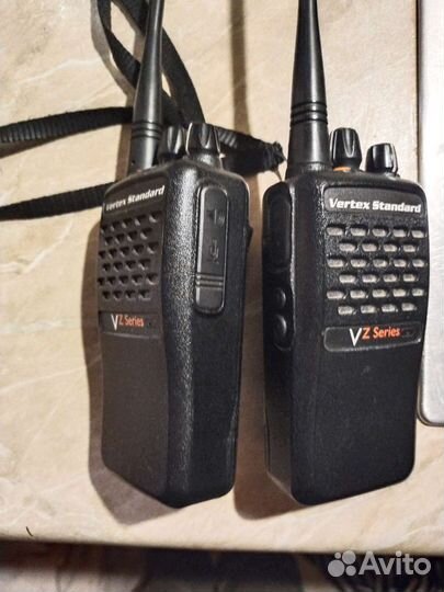 Рация Vertex VZ комплект