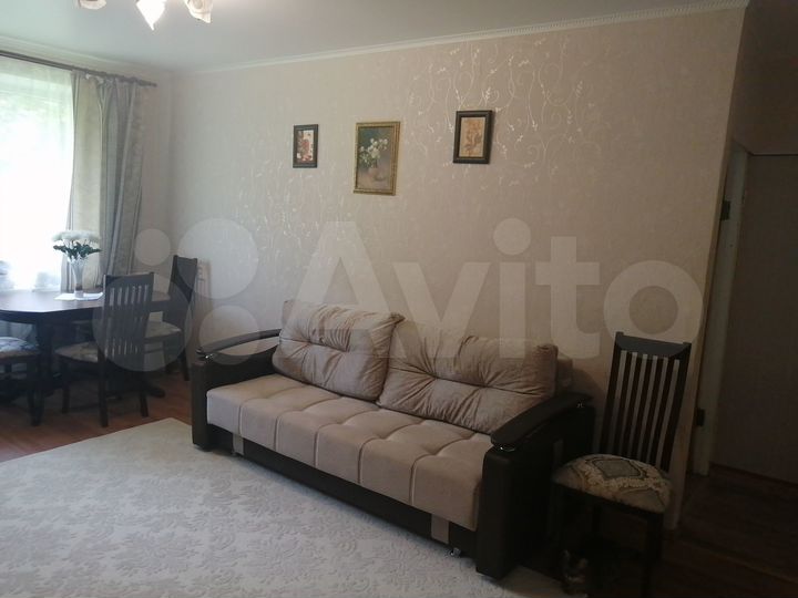 3-к. квартира, 58 м², 2/5 эт.