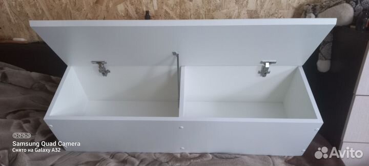 Полка навесная новая