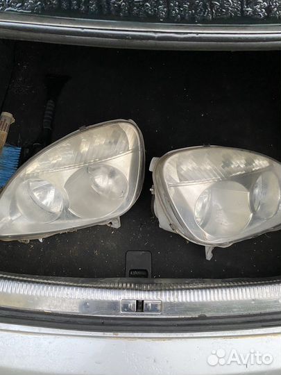 Фара на газель