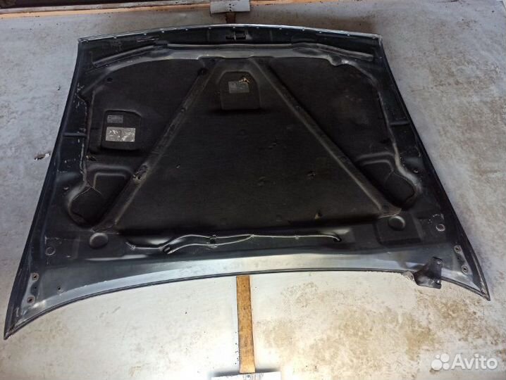 Капот Mitsubishi Diamante F11A 1993