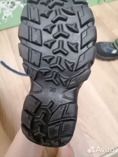 Ботинки демисезонные на мальчика 30