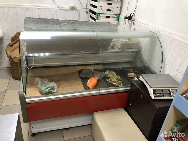 Стоячий холодильник