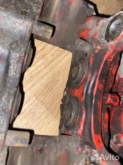 Суппорт тормозной задний Porsche Cayenne 955 957