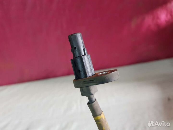 Solaris 2 Rio 4 Датчик ABS Передний Правый