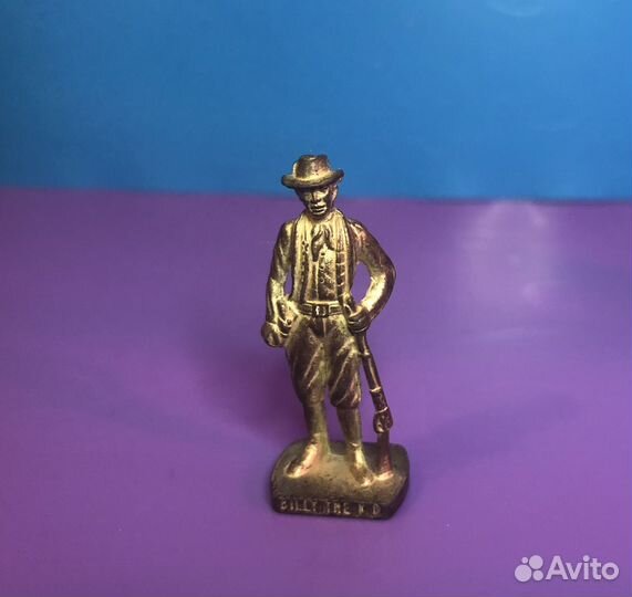 Киндер сюрприз Солдаты 1994г железные