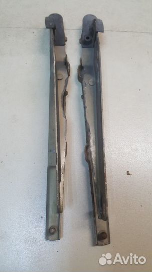 Петли капота Chrysler Lhs 3.5 1993